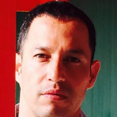 Edgar  Muñiz  